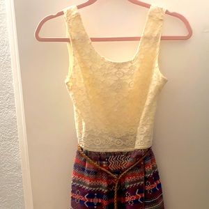 Pretty Summer Dress with belt!! 👗